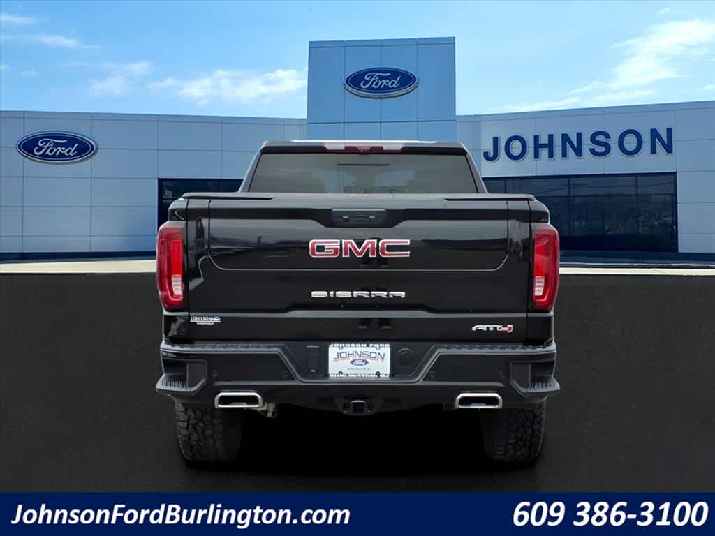 2024 GMC Sierra 1500 AT4