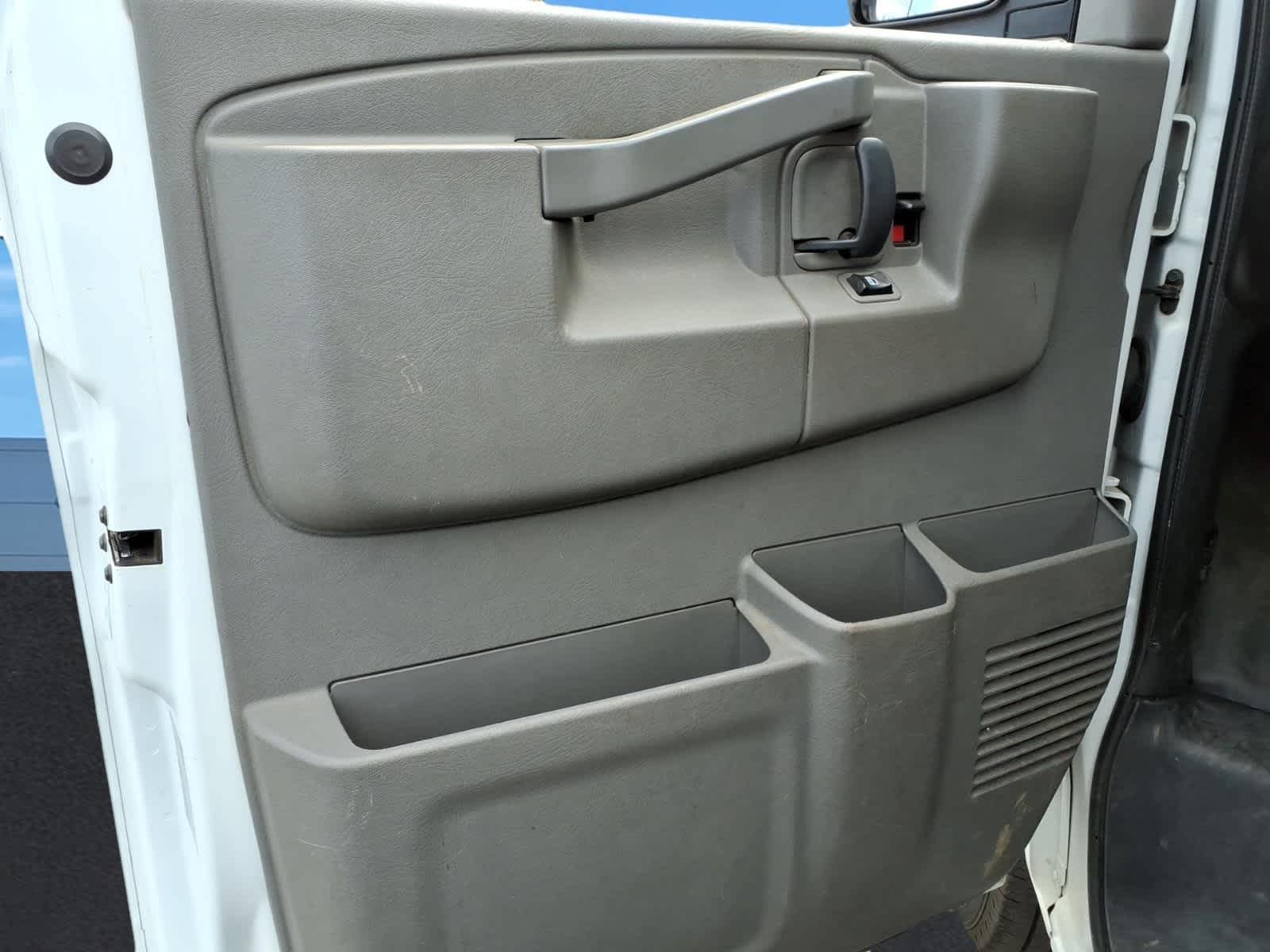 2020 GMC Savana Cargo Van Work Van