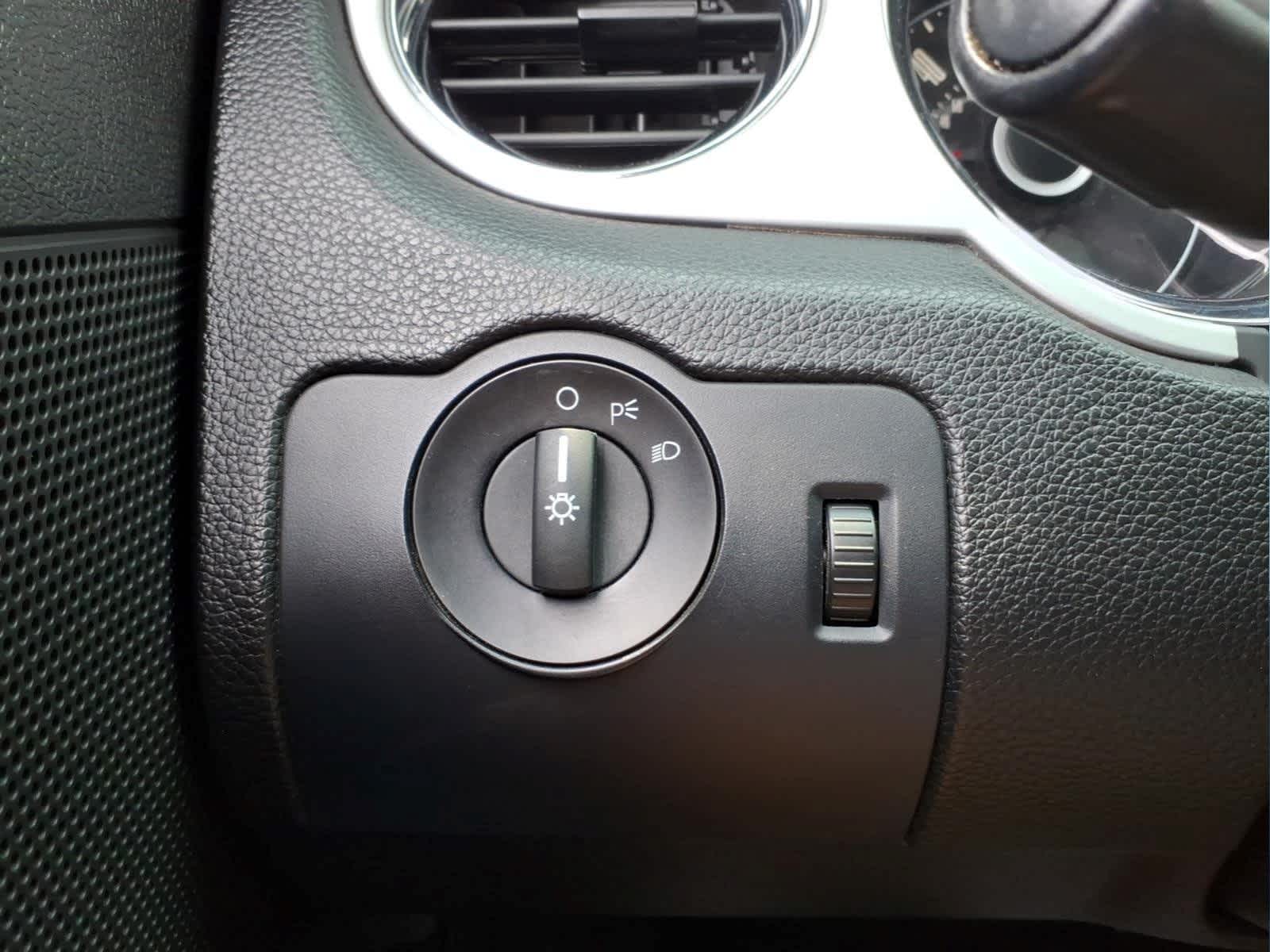 2014 Ford Mustang V6 Premium
