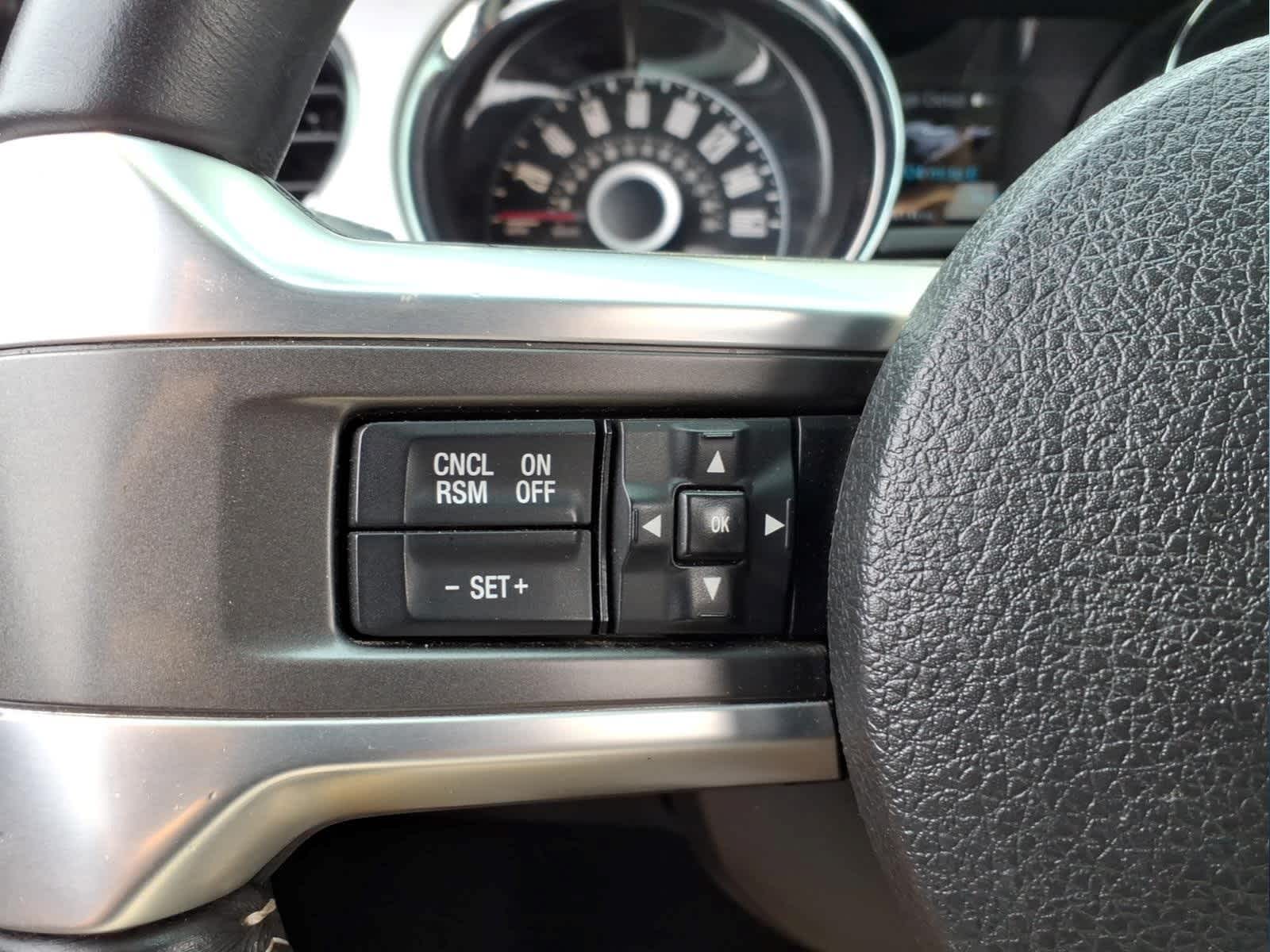 2014 Ford Mustang V6 Premium