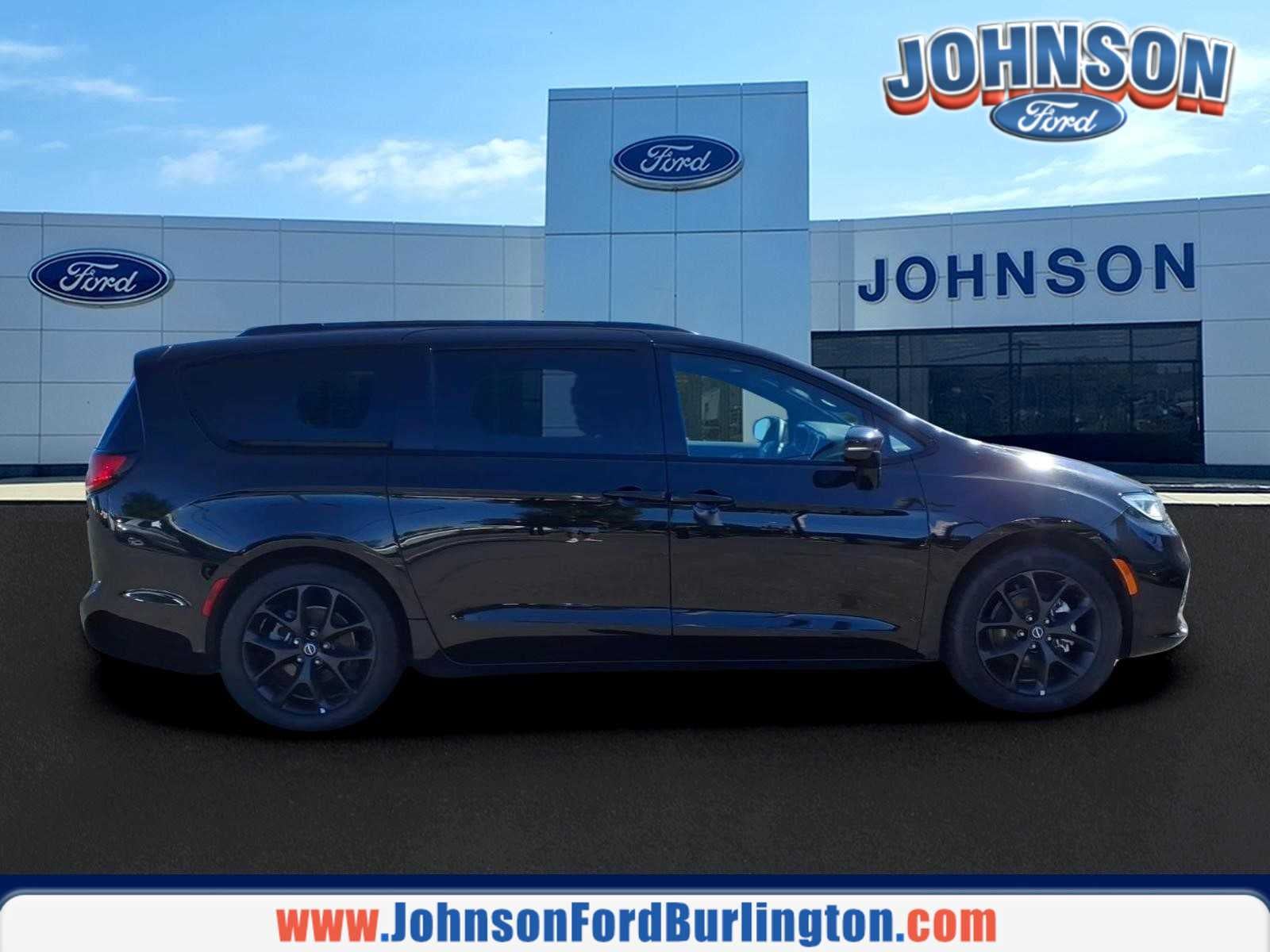 2025 Chrysler Pacifica Limited