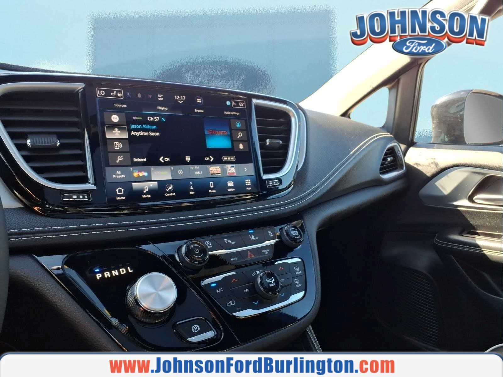 2025 Chrysler Pacifica Limited