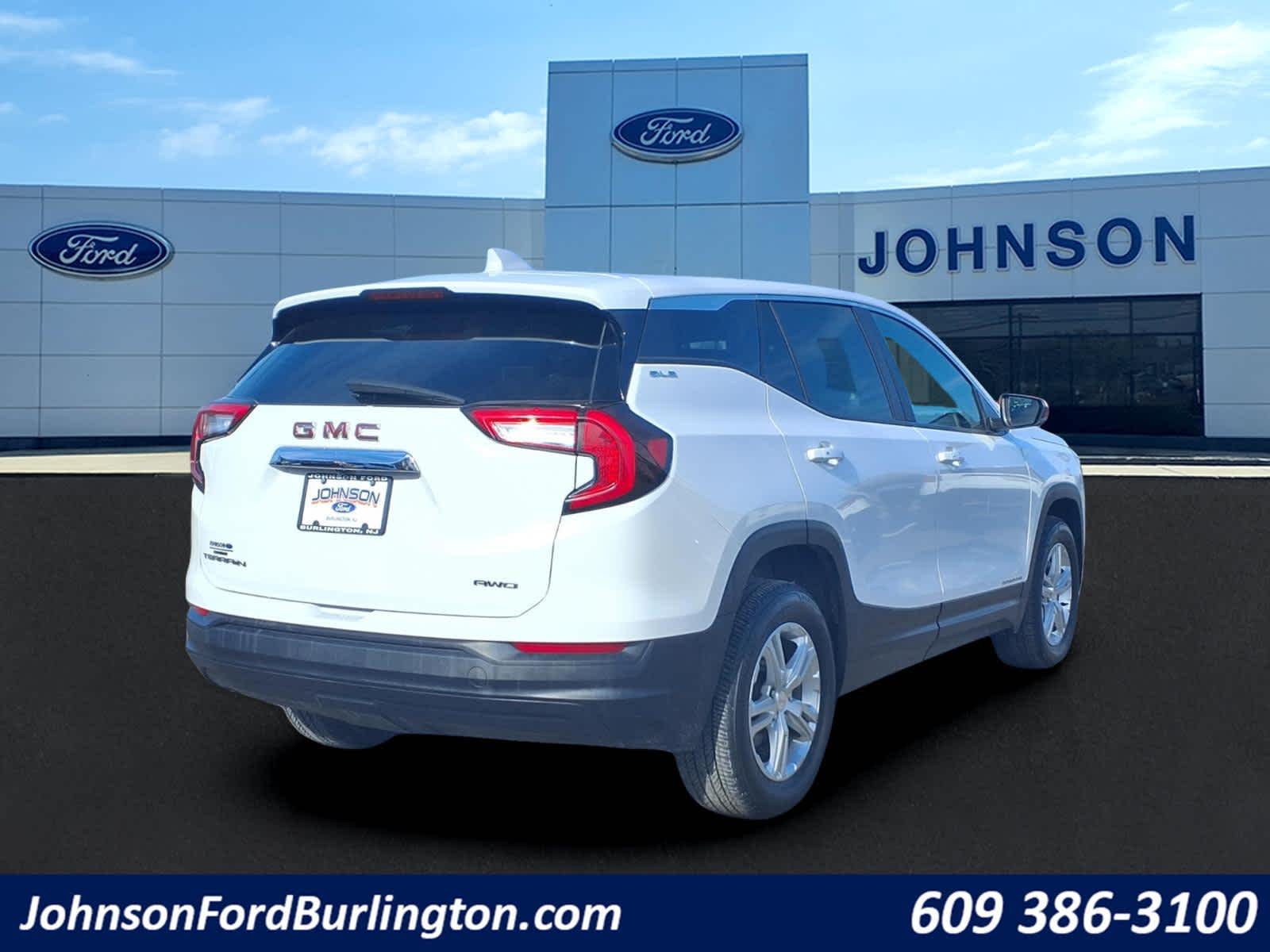 2024 GMC Terrain SLE