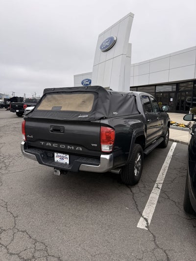 2016 Toyota Tacoma SR5