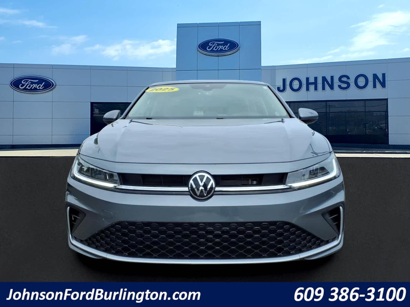 2025 Volkswagen Jetta SE