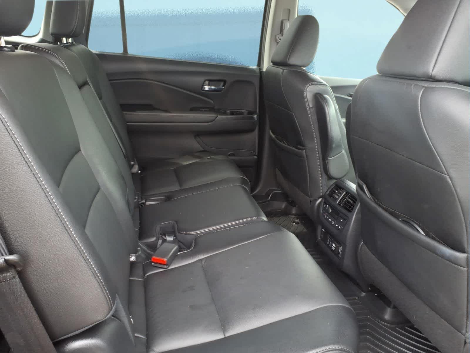 2019 Honda Pilot Touring 8-Passenger