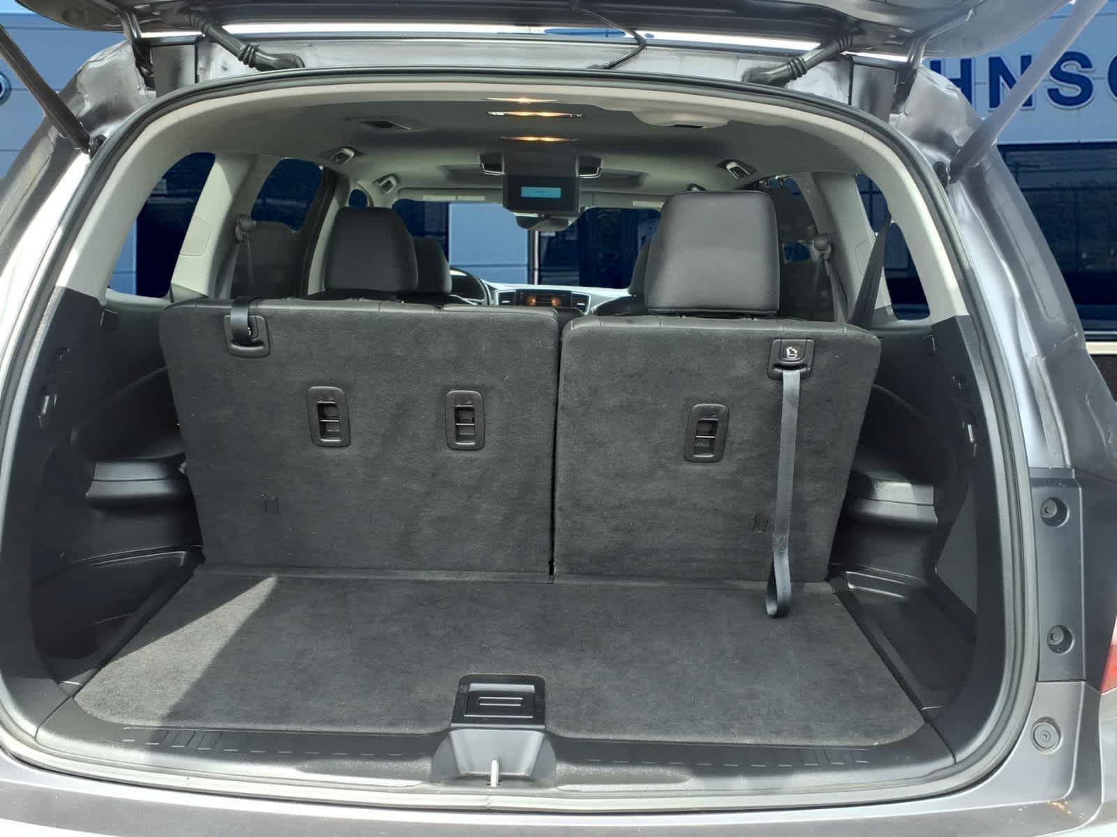 2019 Honda Pilot Touring 8-Passenger