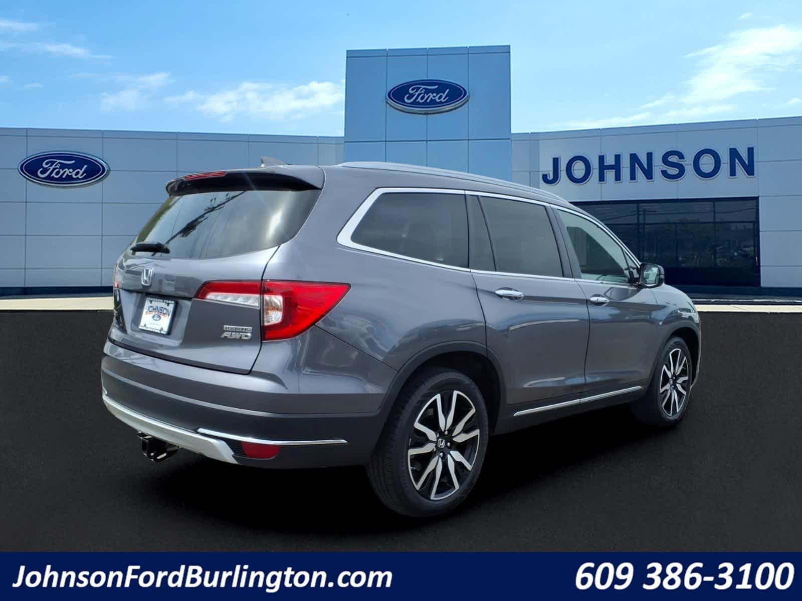 2019 Honda Pilot Touring 8-Passenger