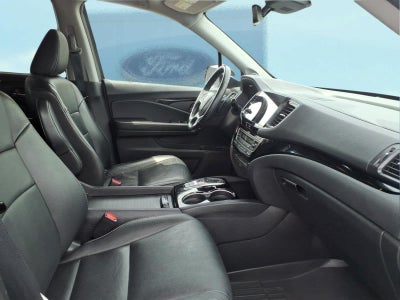 2019 Honda Pilot Touring 8-Passenger