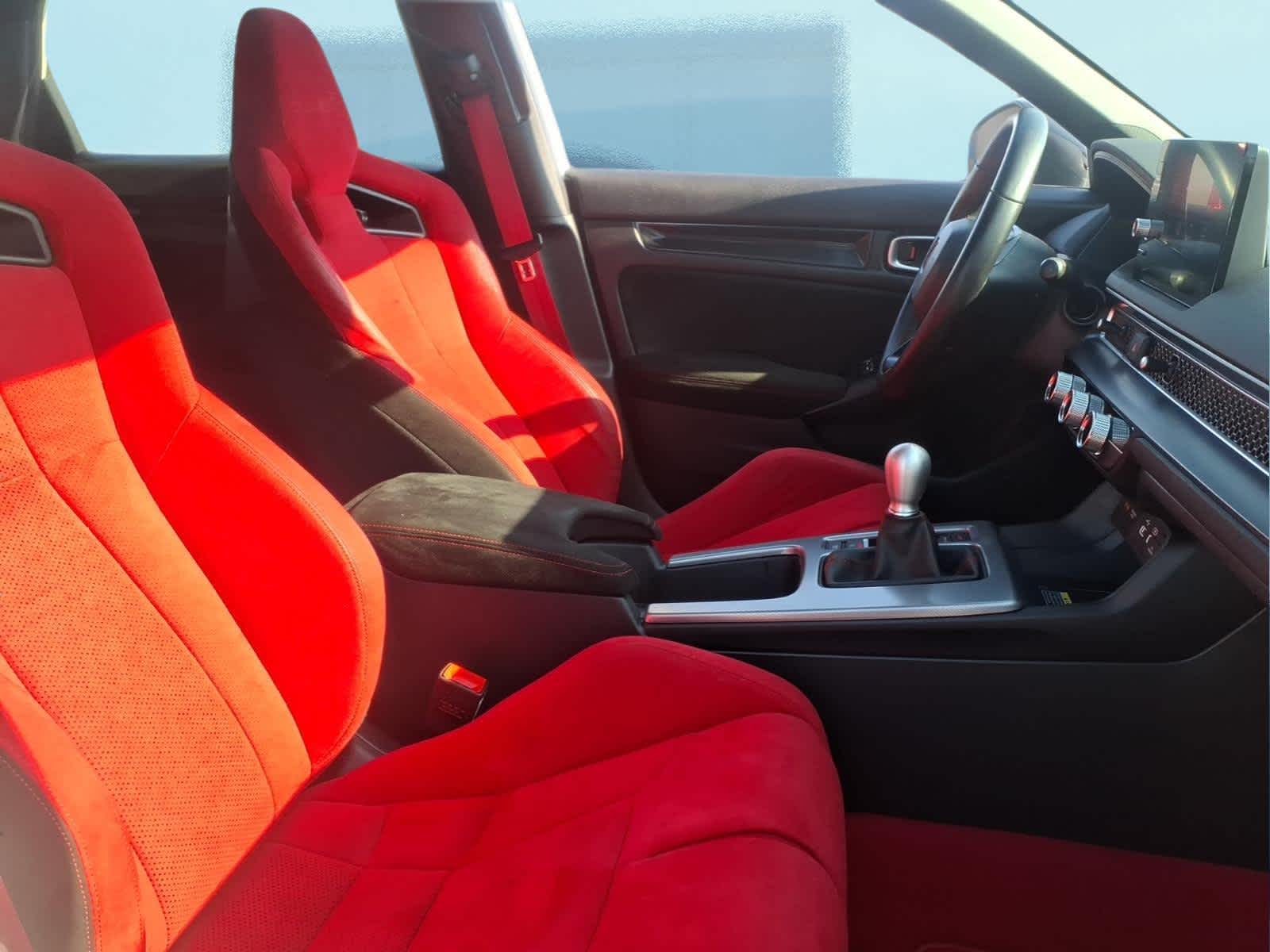 2025 Honda Civic Type R Base